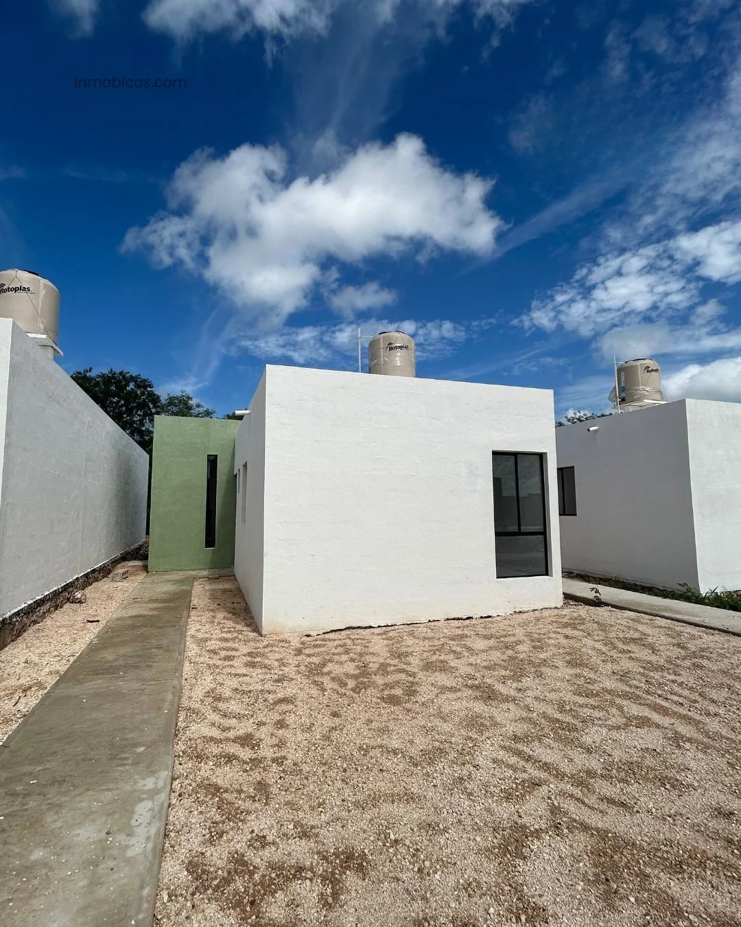 CASA EN VENTA ZONA ORIENTE - MOD CORDELIAS