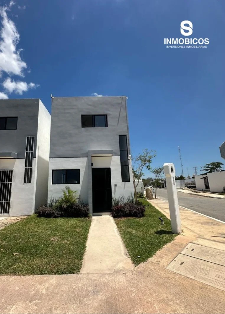 CASA EN VENTA  ZONA PONIENTE MOD C
