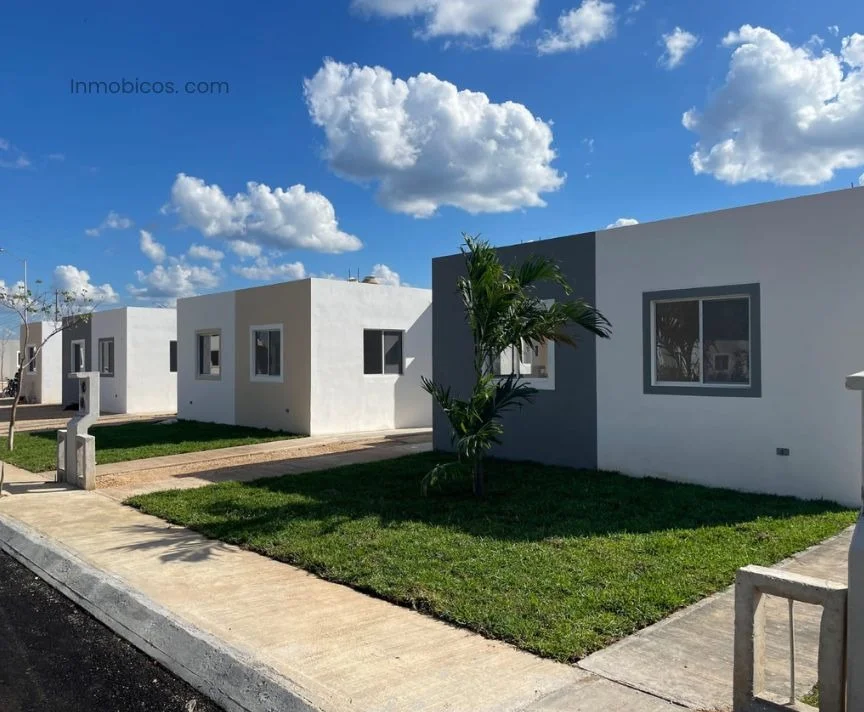 VENTA DE CASA ZONA PONIENTE- MOD UXMAL